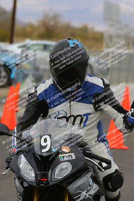 media/Mar-20-2023-Moto Forza (Mon) [[d0bbc59e78]]/Around the Pits/